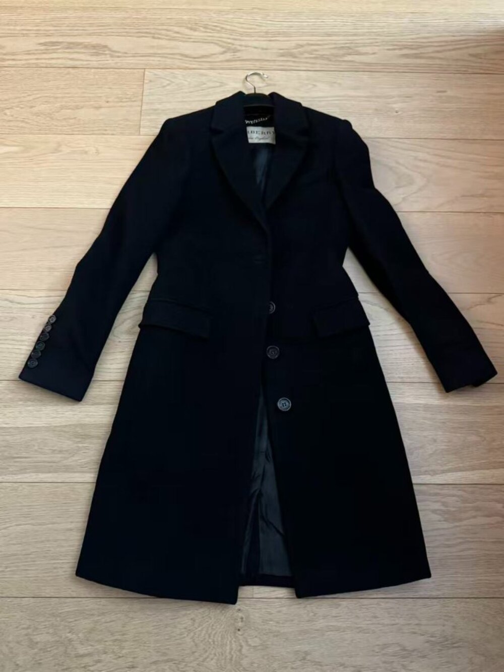 Burberry Coat Wool Black - Size 4